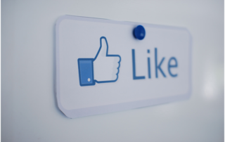 Like button Facebook faceliker malware news